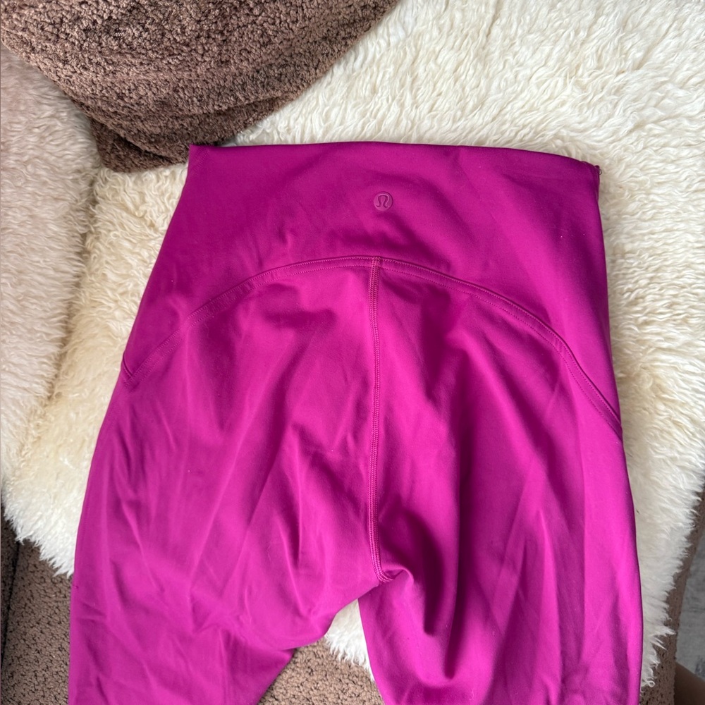 Lululemon InStill High Rise Tight In Magenta Purple🌿 - Picture 5 of 6